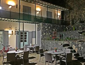 Un restaurant sau alt loc unde se poate mânca la Hotel Rural Triana