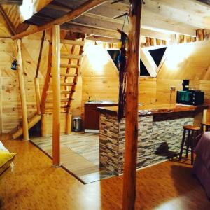 Ліжко або ліжка в номері domoschiloe