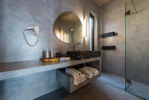 Fotografie z fotogalerie ubytování The House on the Cove v destinaci Mírthios + 19 fotografií