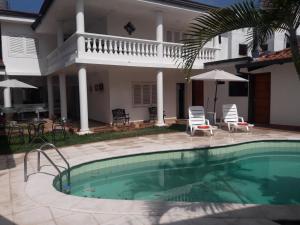 Hồ bơi trong/gần Hotel Casa Jardin