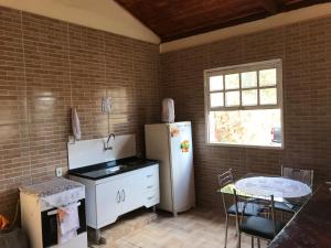 Casa Ibitipoca tesisinde mutfak veya mini mutfak