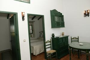 Gallery image of Aparthotel El Cañuelo in Monturque