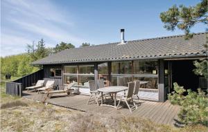 Budova, kde se prázdninový dům nachází