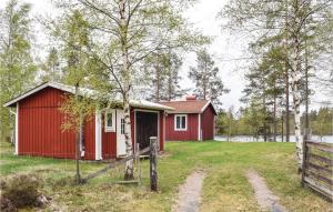 Fotografie z fotogalerie ubytování Cozy Home In Bodafors With Kitchen v destinaci Bodafors