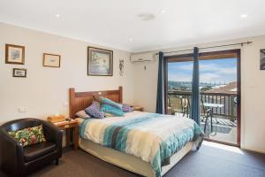 Gallery image of Anchors Aweigh - Adult & Guests Only in Narooma