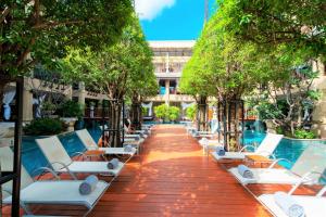 Galeriebild der Unterkunft Burasari Phuket Resort & Spa in Patong Beach
