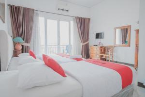 Gallery image of RedDoorz Syariah At Lampung Walk in Bandar Lampung