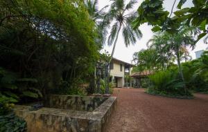 Vườn quanh Sergeant House Boutique Villa & Private Beach