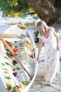 Hostia v ubytovaní Little Island Resort - Νησί Ιωαννίνων