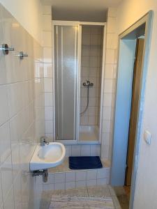 Phòng tắm tại Gästehaus am See