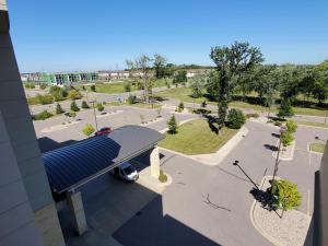 Zahrada ubytování Holiday Inn Express Hotel & Suites Mankato East by IHG