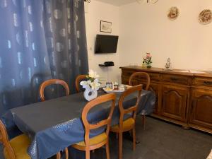 Photo de la galerie de l'établissement Appart'Hôtel Les Rochers, à Auriol