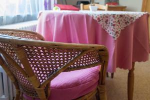 Ruang duduk di B and B Comme chez soi