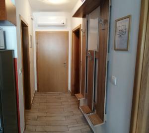 Fotografie z fotogalerie ubytování Apartmani Nada v destinaci Klenovica