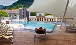 Bazén v ubytování Mokni's Palais Hotel & SPA nebo v jeho okolí