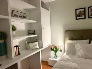 Letto o letti in una camera di Hostal Top Location ideal para viajeros Polanco