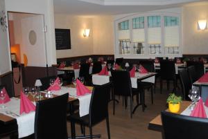 Restaurace v ubytování Motel - Hôtel La Poularde