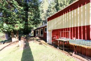 Gallery image of Alsea River Fishing Cabin in Waldport