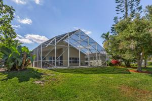 Gallery image of Peace Rose Villa at Briarwood in Naples