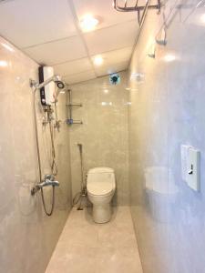 Phòng tắm tại Villa 16 Nguyễn Viết Xuân