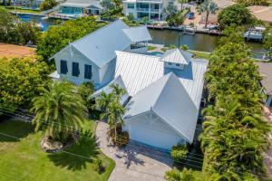 Tòa nhà nơi nhà nghỉ dưỡng tọa lạc