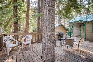 Galeriebild der Unterkunft Peaceful Pines Retreat in Mevers