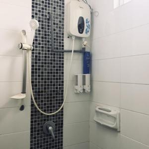 Ένα μπάνιο στο VUE RESIDENCES SERVICE SUITE - 2 rooms for 4 pax
