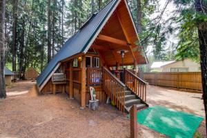 Gallery image of Cabin in the Woods in Cabin Creek
