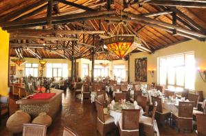 Restaurace v ubytování Ol Tukai Lodge Amboseli