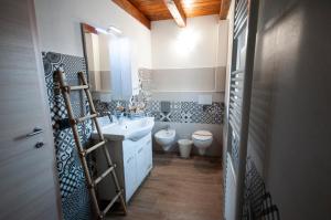 Koupelna v ubytování B&B Tenuta Legnate