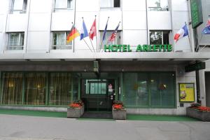 Framhlið eða inngangur Hotel Arlette Beim Hauptbahnhof