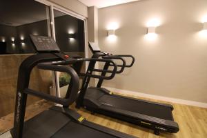 Fitness centrum a/nebo fitness zařízení v ubytování Hotel Bossa Nova Cabo Frio