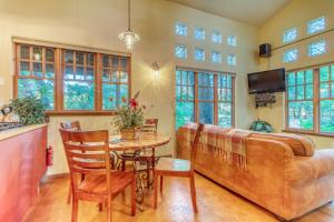 Fotografie z fotogalerie ubytování Creekside Guest Cottage v destinaci Moab