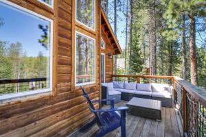 Μπαλκόνι ή βεράντα στο Wooded Escape