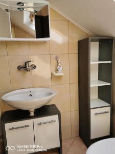 Koupelna v ubytování Guesthouse Blazenka Hodak + 107 fotografií