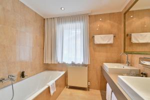 Vannituba majutusasutuses Hotel Garni Sursilva