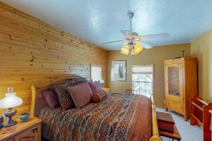 Voodi või voodid majutusasutuse Red Top Lodge toas