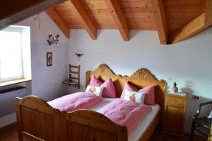 A bed or beds in a room at Villa Gioia