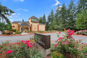 Сад в Extended Stay America Suites - Seattle - Redmond