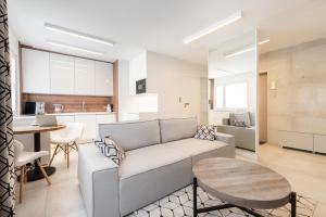 Kuchyňa alebo kuchynka v ubytovaní Apartament Silesian Vip Gliwice
