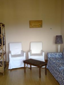A seating area at Casa Los Abetos
