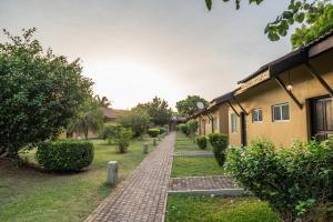 Κήπος έξω από το Amethyst Resort Passikudah