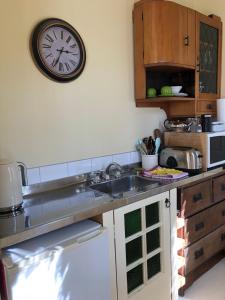 A cozinha ou kitchenette de Laurel Bank House