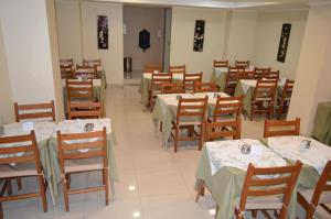 Restaurace v ubytování Lux Hotel