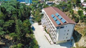 Hoone, kus hotell asub