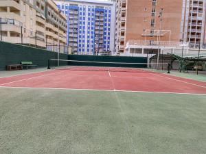 Tenis a/nebo squash v ubytování OROMAR nebo okolí