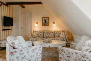 Posezení v ubytování Jungshoved Præstegård B&B