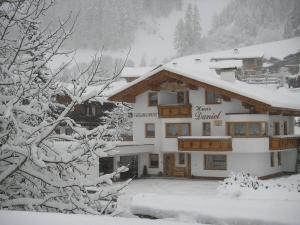 Haus Daniel v zime