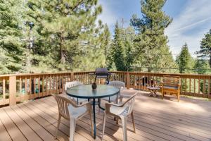 Gallery image of Chamonix Chalet in Truckee