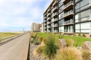 Sand & Sea: Necanicum River (514)